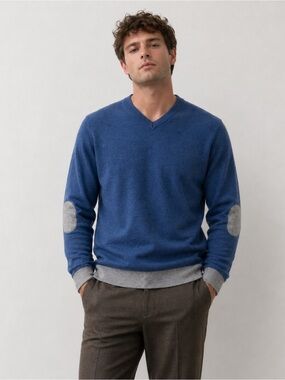 Neiman Marcus Sz L Merino Wool Blend Men's Blue V-Neck Sweater   Elbow Patches